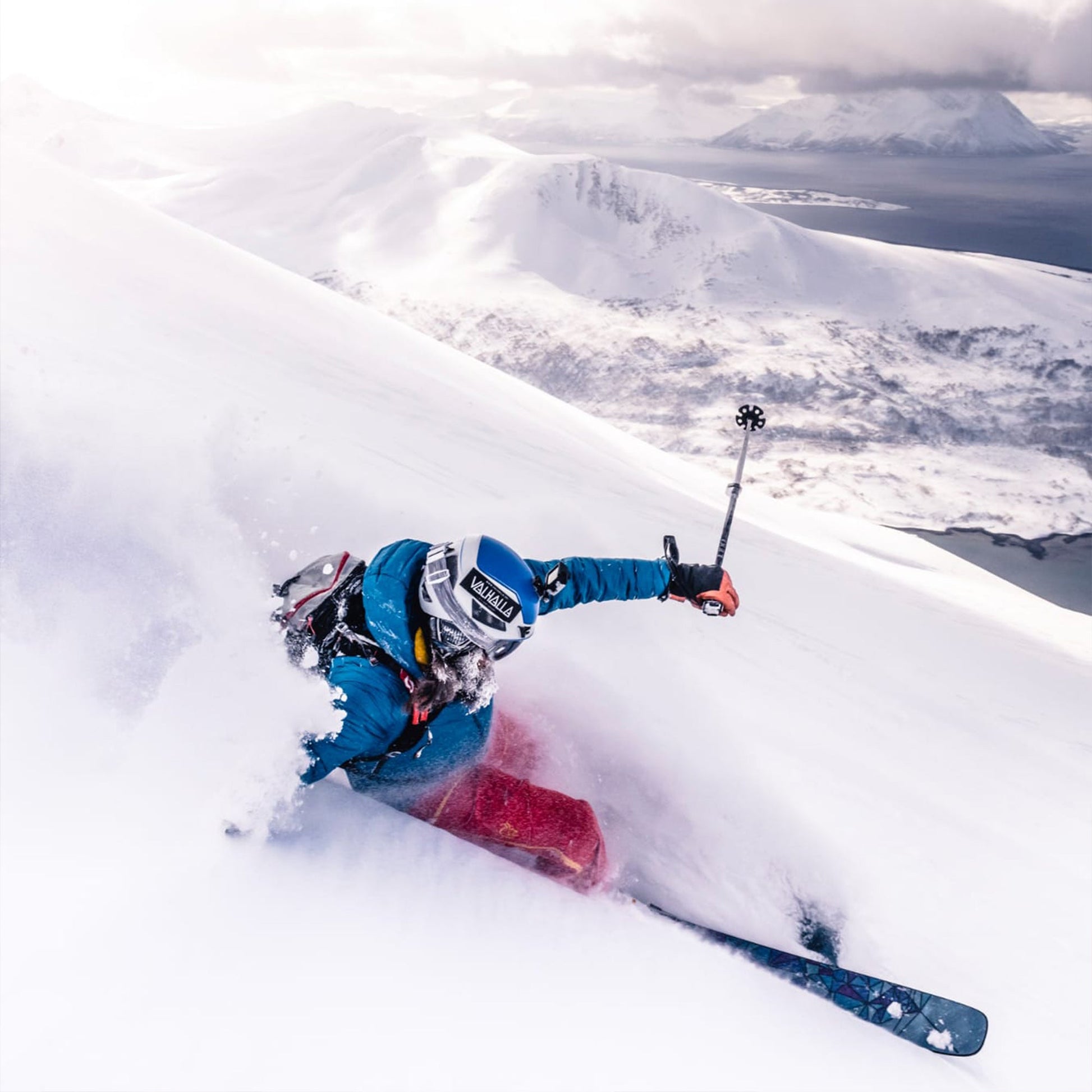 Unsere Auswahl an Skiern umfasst eine Vielzahl von Optionen, die für Anfänger bis hin zu erfahrenen Profis geeignet sind. Entdecken Sie Alpinski, Freerideski, Tourenski und vieles mehr.